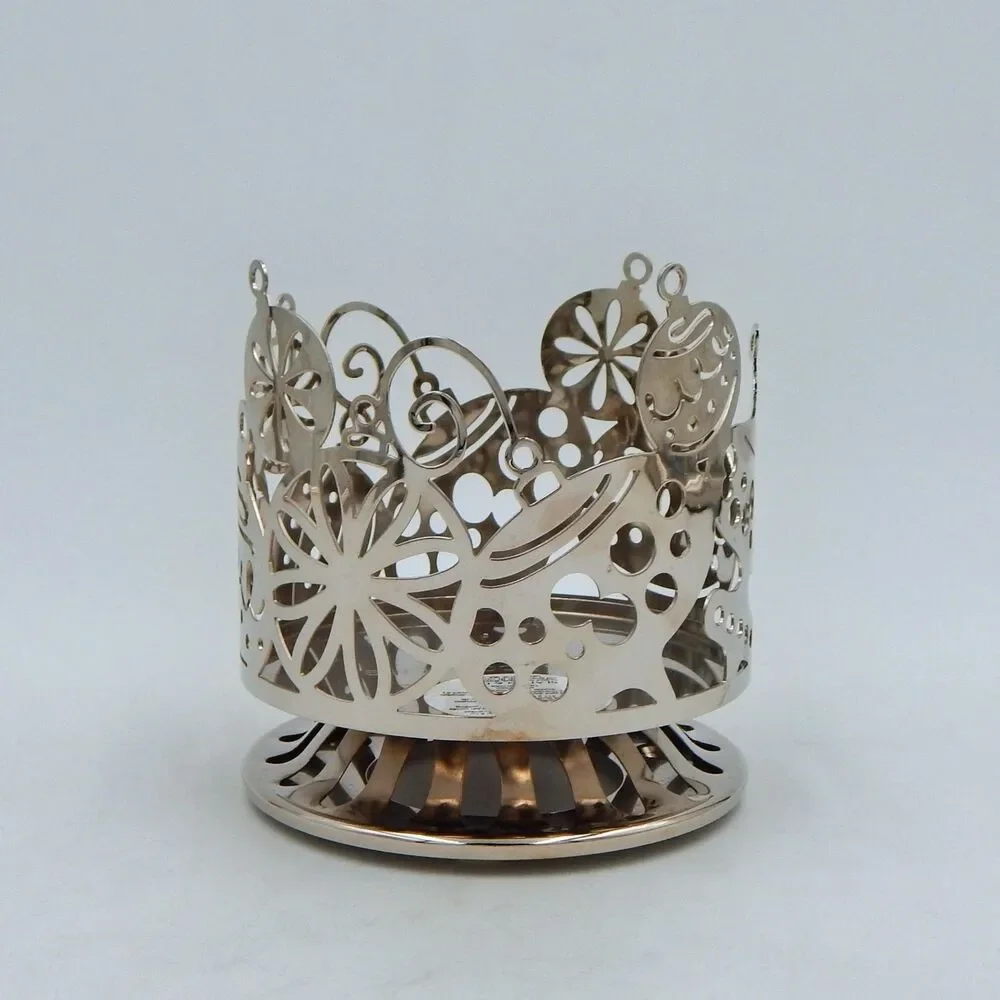 Bath & Body Works Ornaments Design Pedestal Silver 3-Wick Christmas Candleholder - Picture 3 of 7